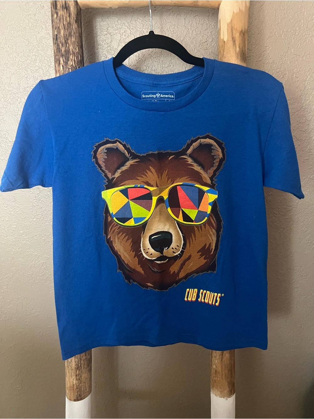 Kids' Blue Cub Scouts Bear Graphic Tee